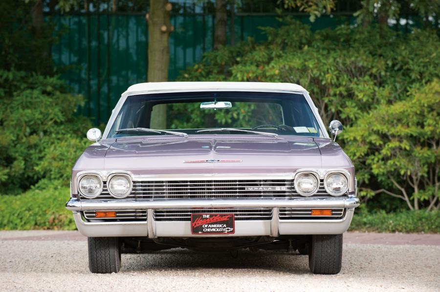  Chevrolet Impala SS 396 Convertible 1965 года  (фото 19 из 29)